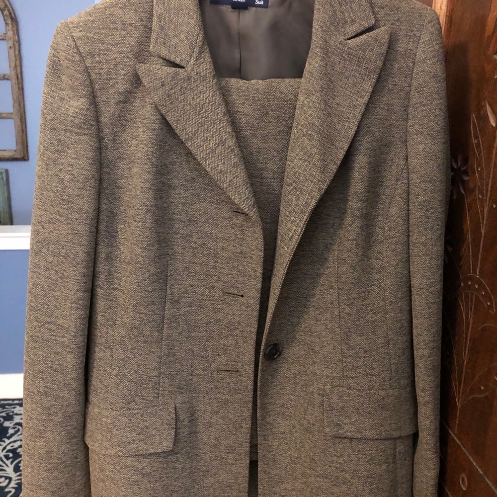 Ladies pantsuit